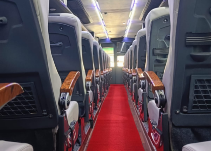 53 Seater Luxury Bus