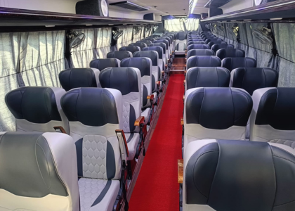53 Seater Luxury Bus